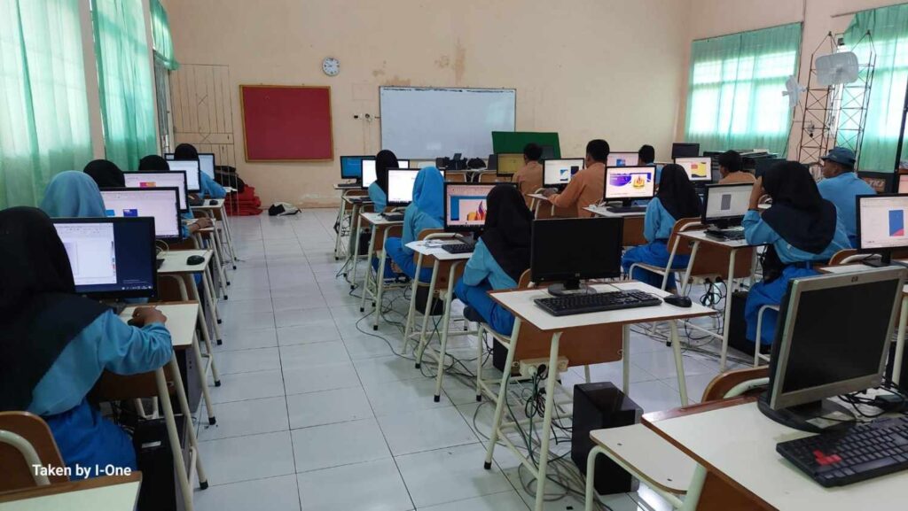 Lab Desain Komunikasi Visual