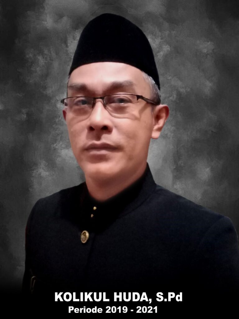 KEPALA SMKN 1 KWANYAR KOLILUL HUDA, S.Pd, PERIODE 2019-2021